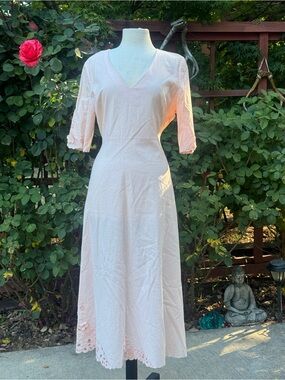 Vintage Light Pink V-Neck Linen Midi Dress